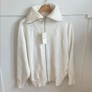 New Oysho Women’s White Zip Up Jacket